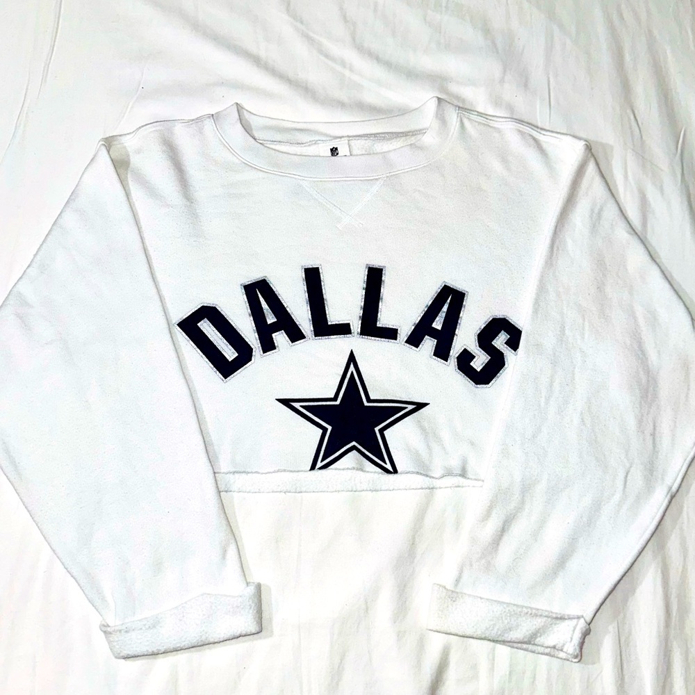 Dallas Cowboys NFL/PINK Cropped White Sweatshirt